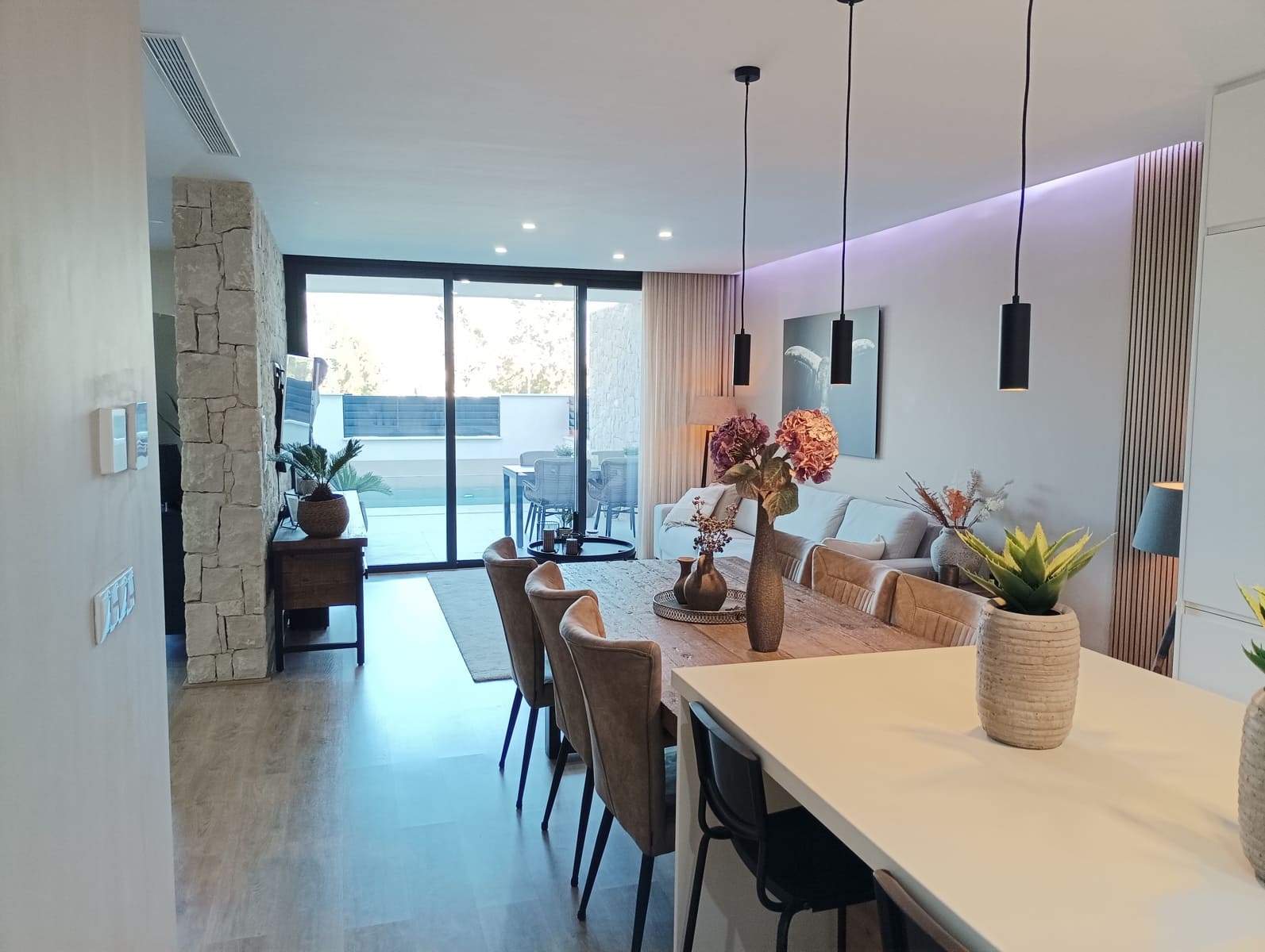 3 soveværelse Rækkehus til salg i Dolores med swimmingpool garage - € 349.990 (Ref: 9508008)