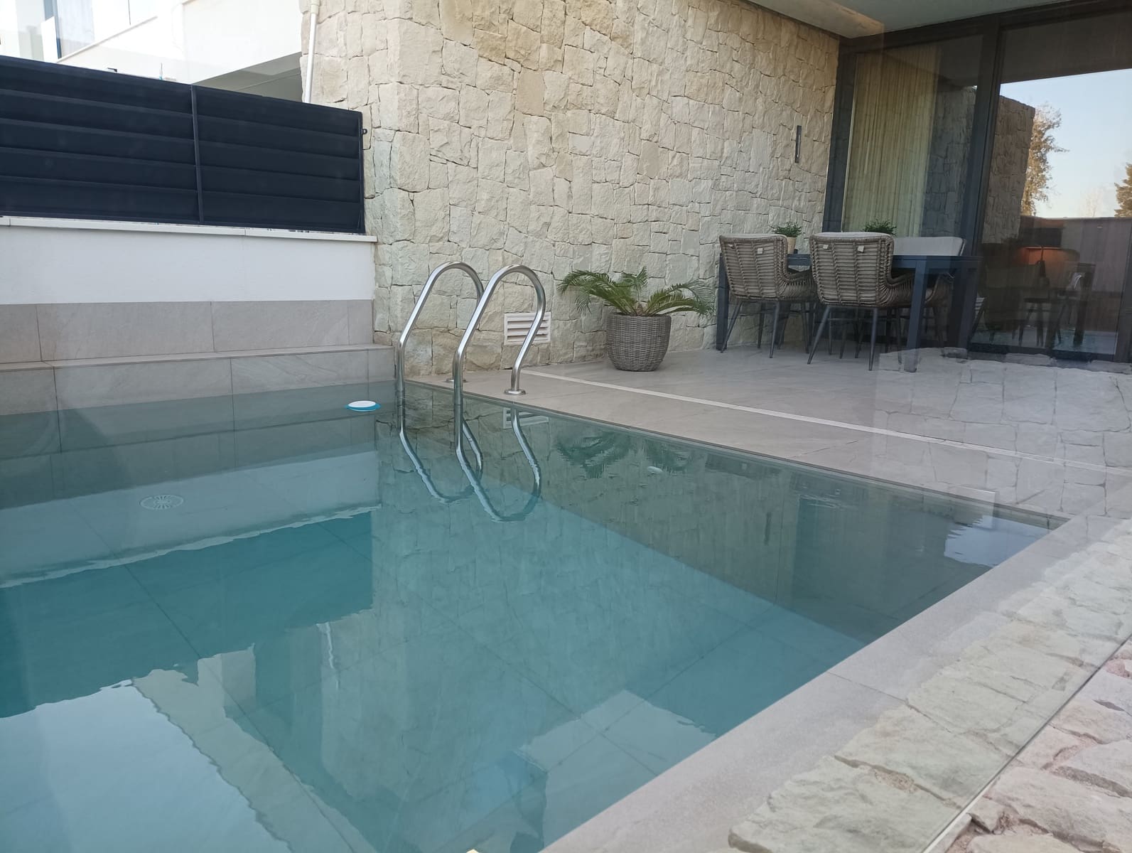 3 soveværelse Rækkehus til salg i Dolores med swimmingpool garage - € 349.990 (Ref: 9508008)