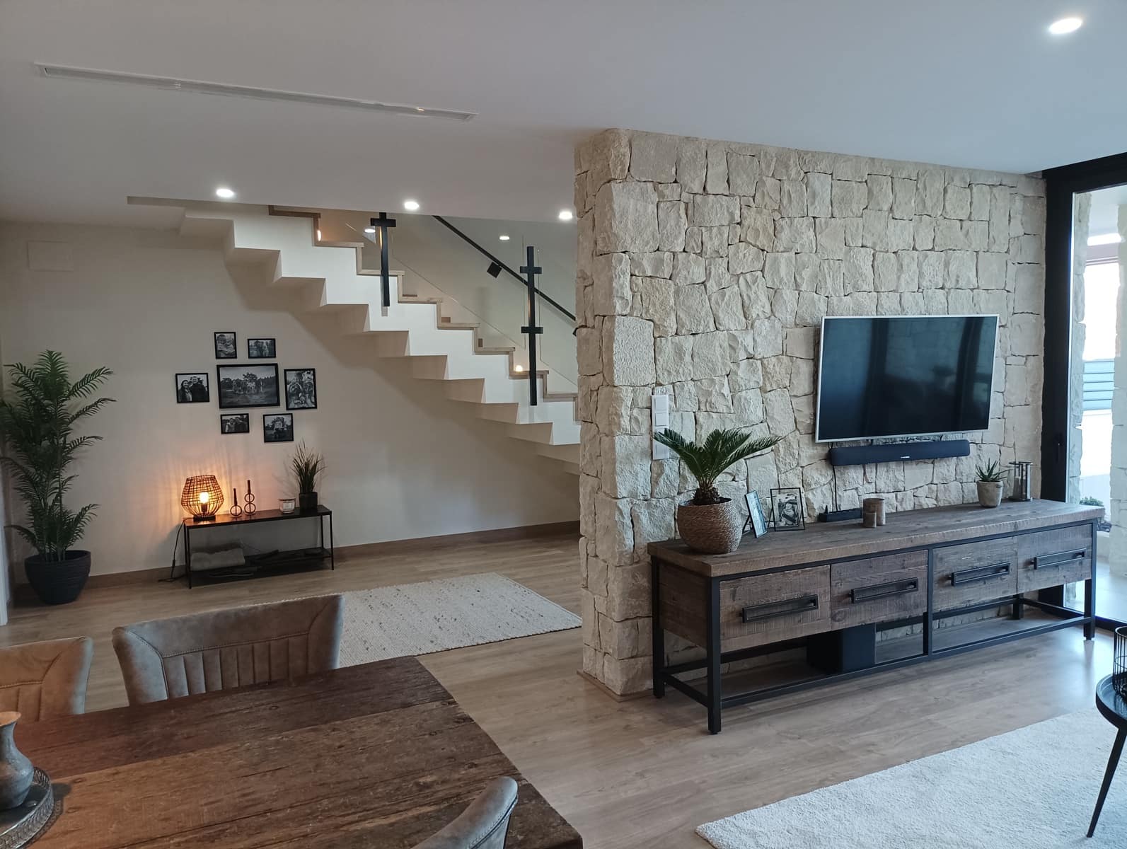 3 soveværelse Rækkehus til salg i Dolores med swimmingpool garage - € 349.990 (Ref: 9508008)