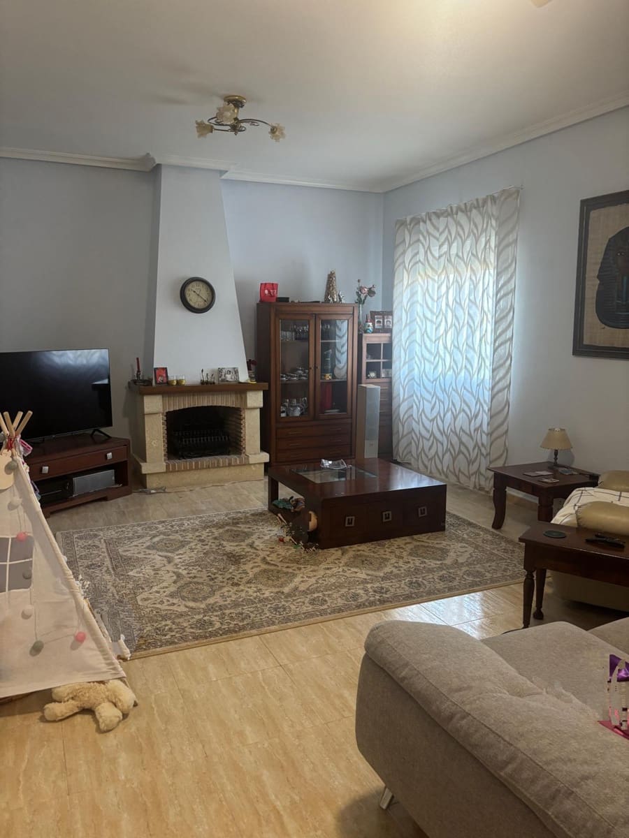 4 Zimmer Villa zu verkaufen in Catral mit Pool Garage - 369.000 € (Ref: 9730400)