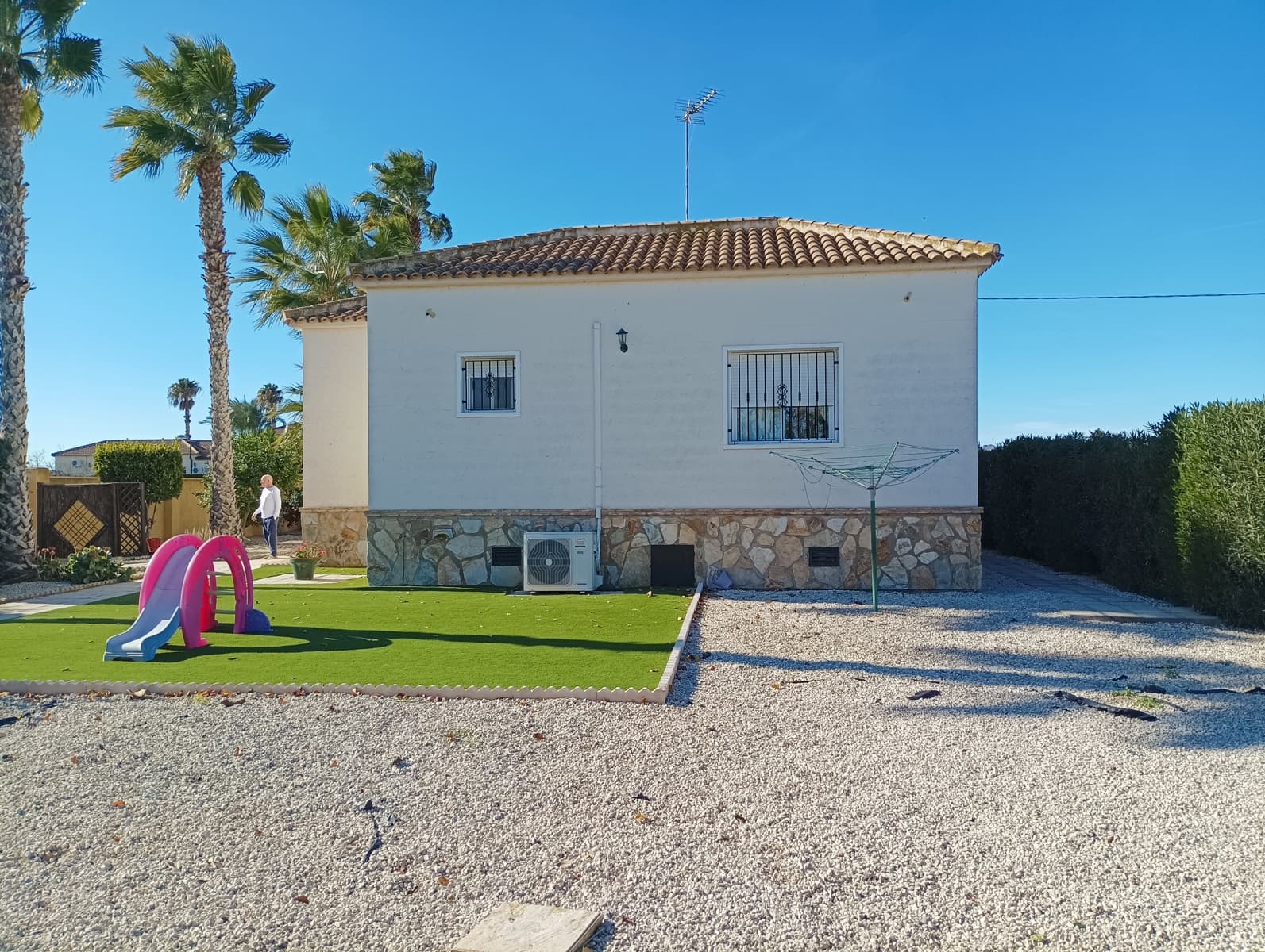 4 Zimmer Villa zu verkaufen in Catral mit Pool Garage - 369.000 € (Ref: 9730400)