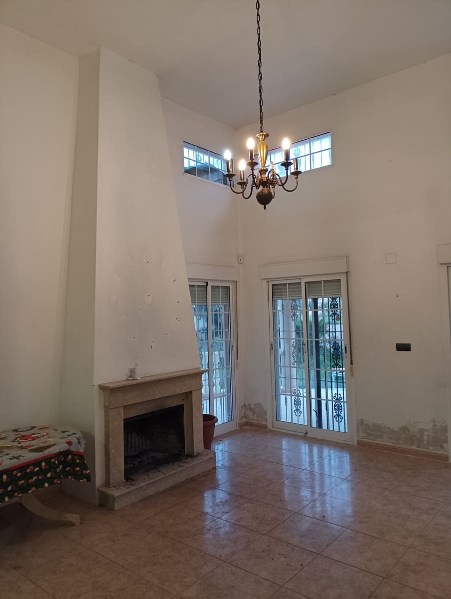 3 bedroom Villa for sale in Catral with pool - € 285,000 (Ref: 9730401)