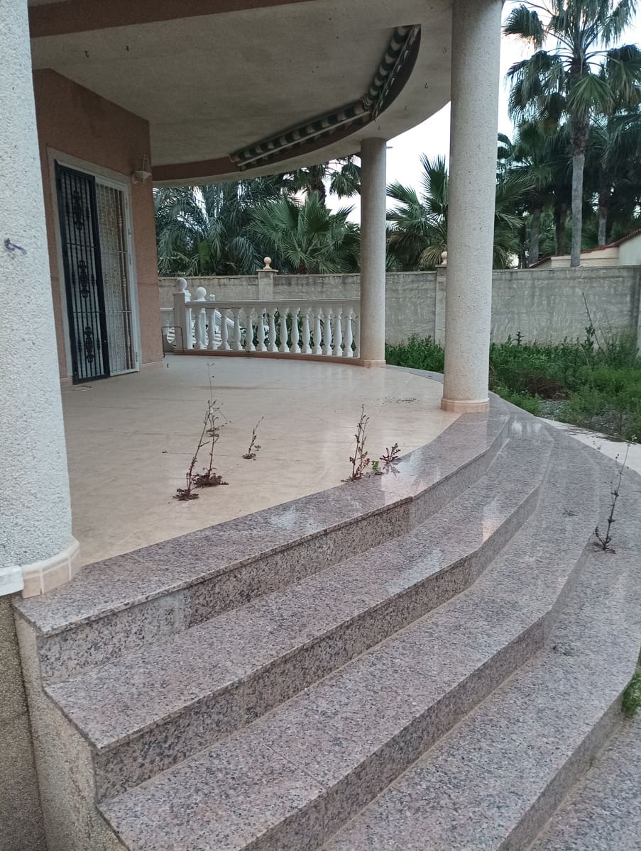 3 bedroom Villa for sale in Catral with pool - € 285,000 (Ref: 9730401)