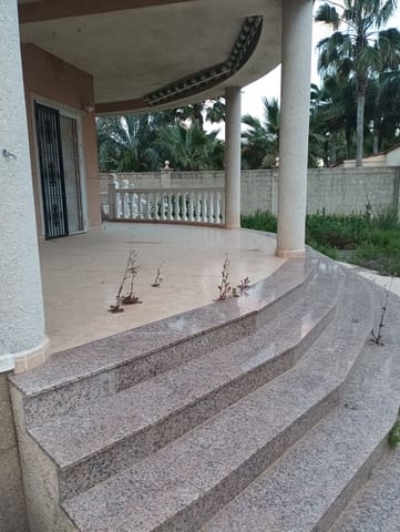 3 bedroom Villa for sale in Catral with pool - € 285,000 (Ref: 9730401)