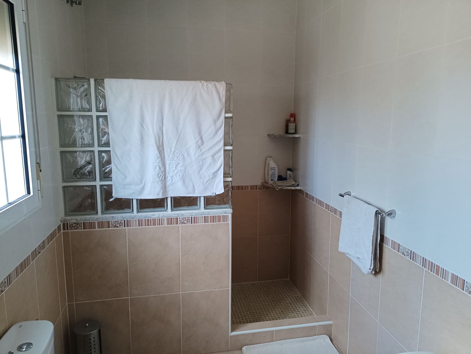 4 Zimmer Villa zu verkaufen in Catral mit Pool Garage - 369.000 € (Ref: 9833177)