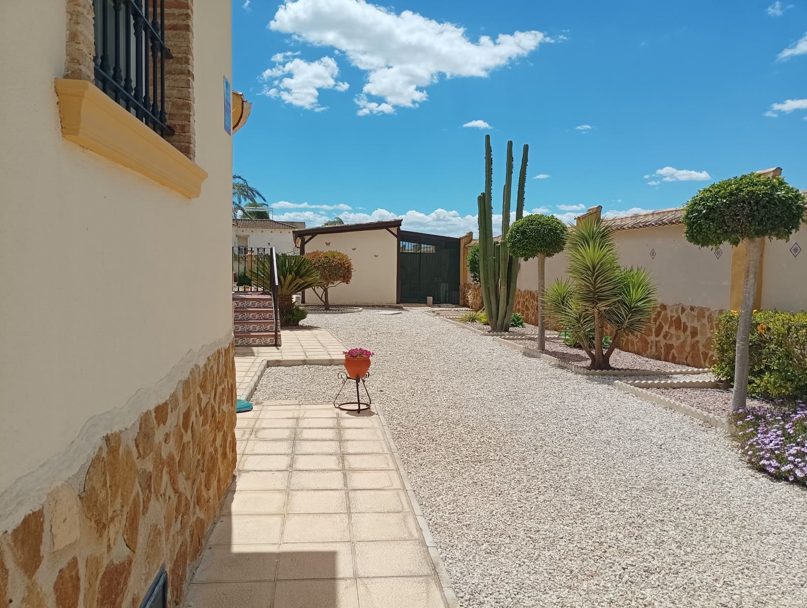 4 Zimmer Villa zu verkaufen in Catral mit Pool Garage - 369.000 € (Ref: 9833177)