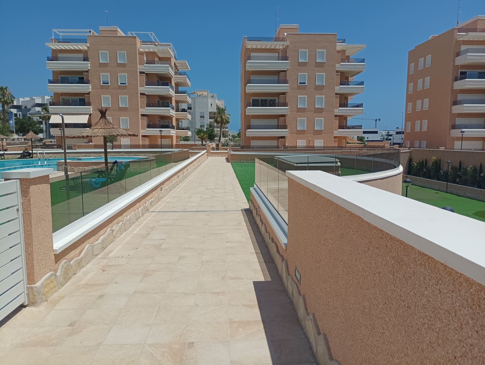 3 soveværelse Lejlighed til salg i El Raso med swimmingpool garage - € 289.500 (Ref: 9877832)