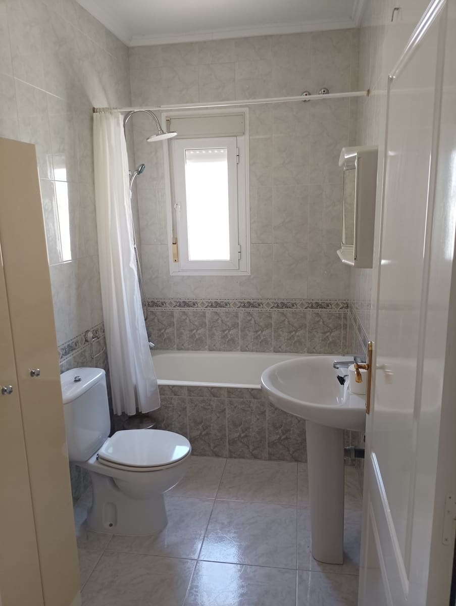 Pareado de 3 habitaciones en Ciudad Quesada en venta con piscina garaje - 245.000 € (Ref: 9880531)