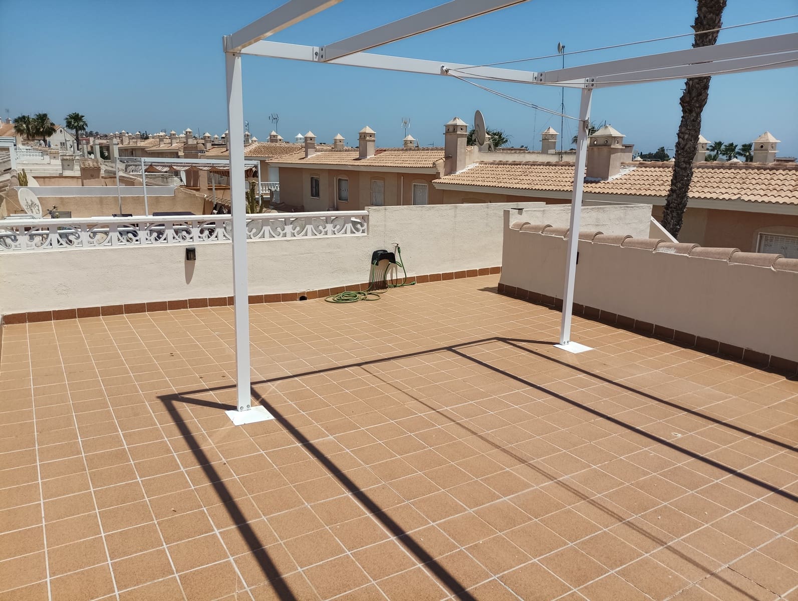 Pareado de 3 habitaciones en Ciudad Quesada en venta con piscina garaje - 245.000 € (Ref: 9880531)