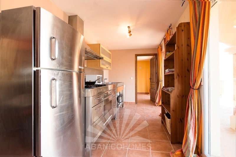 6 sovrum Villa till salu i Busot med pool garage - 595 000 € (Ref: 6517464)
