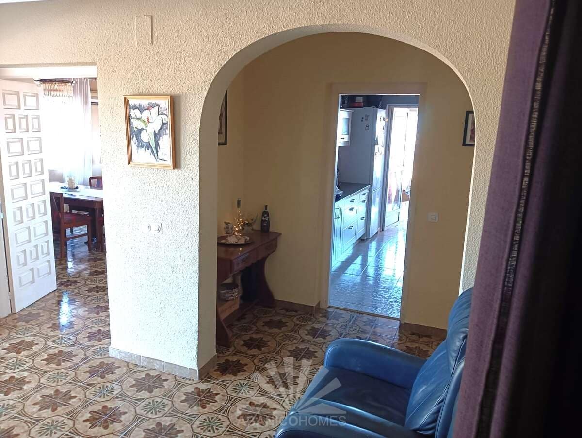 6 soveværelse Villa til salg i La Nucia med swimmingpool garage - € 549.000 (Ref: 7853279)