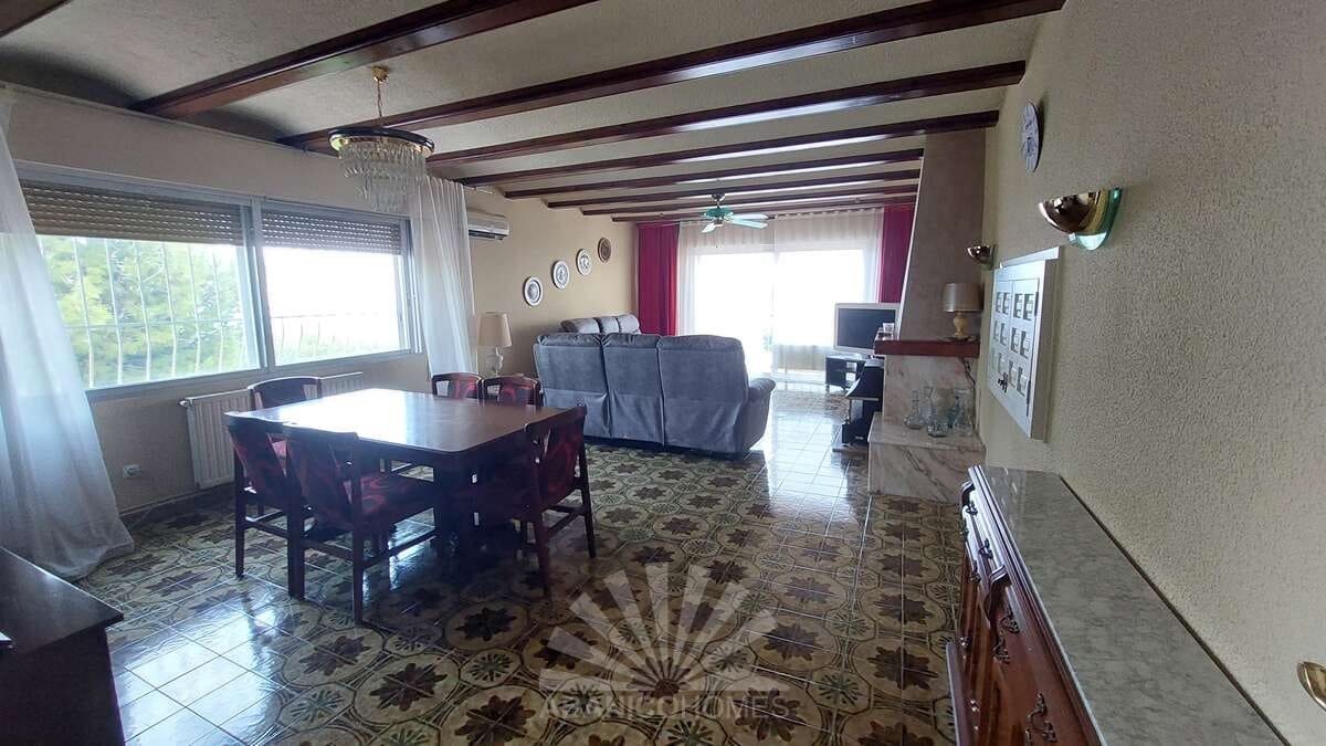 6 soveværelse Villa til salg i La Nucia med swimmingpool garage - € 549.000 (Ref: 7853279)