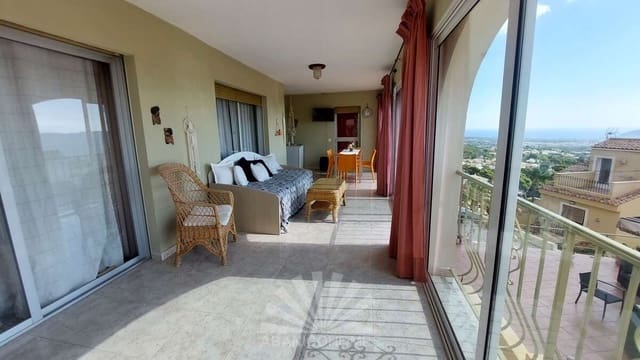 6 quarto Moradia para venda em La Nucia com piscina garagem - 549 000 € (Ref: 7853279)