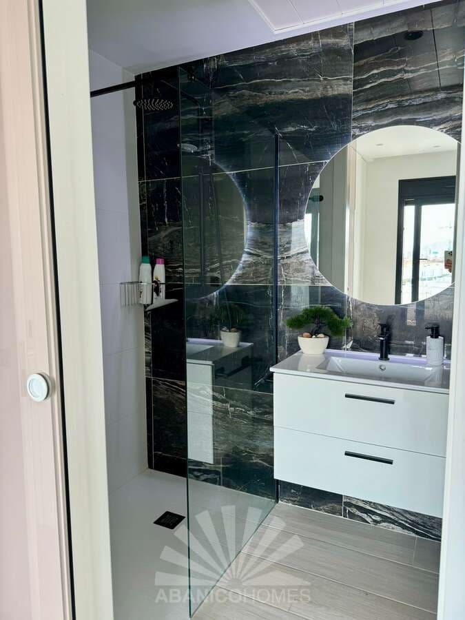 3 chambre Maison de Ville à vendre à Finestrat avec piscine garage - 585 000 € (Ref: 8386203)