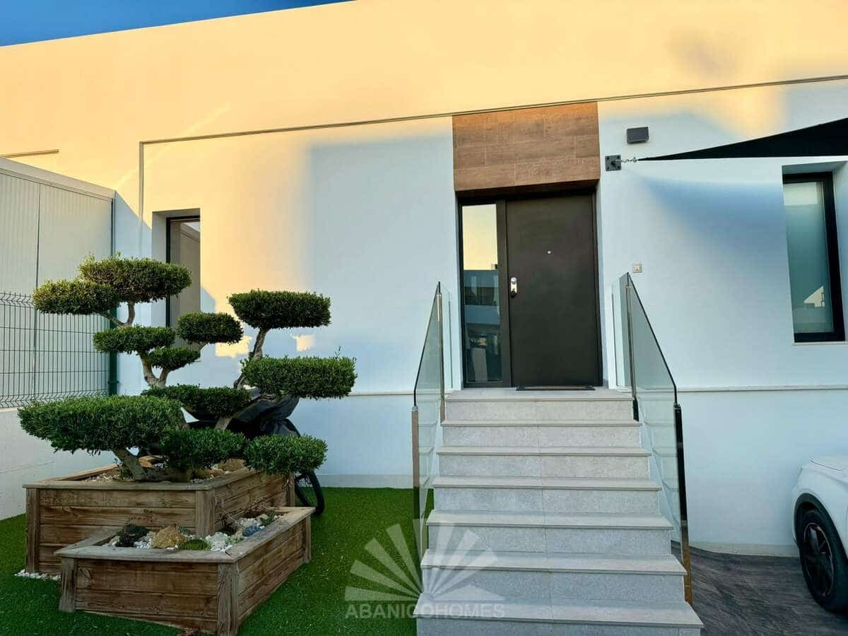 3 chambre Maison de Ville à vendre à Finestrat avec piscine garage - 585 000 € (Ref: 8386203)