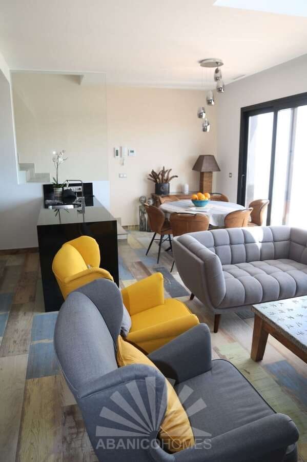 3 chambre Maison de Ville à vendre à Finestrat avec piscine garage - 585 000 € (Ref: 8386203)