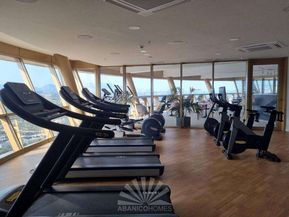 2 soveværelse Lejlighed til salg i Benidorm med swimmingpool garage - € 438.900 (Ref: 8688869)