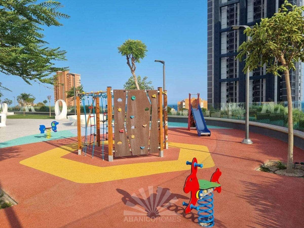 2 soveværelse Lejlighed til salg i Benidorm med swimmingpool garage - € 438.900 (Ref: 8688869)