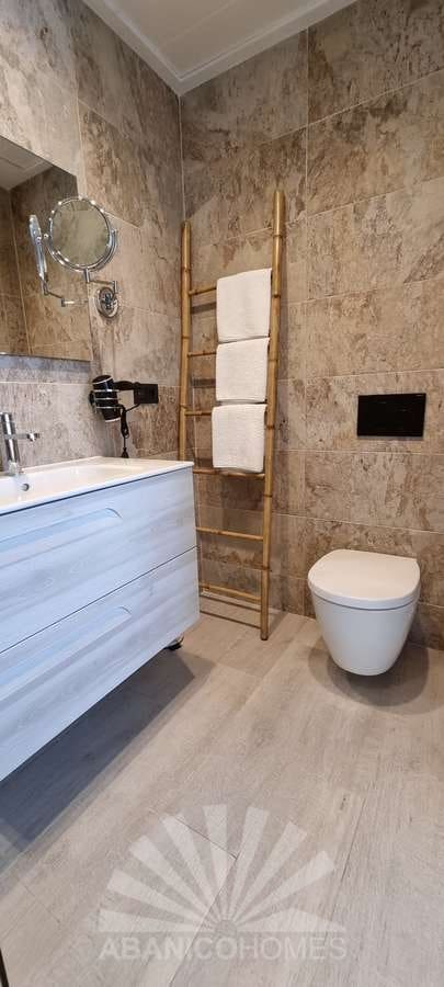 3 soveværelse Byhus til leje i Finestrat med swimmingpool garage - € 3.000 (Ref: 8746401)