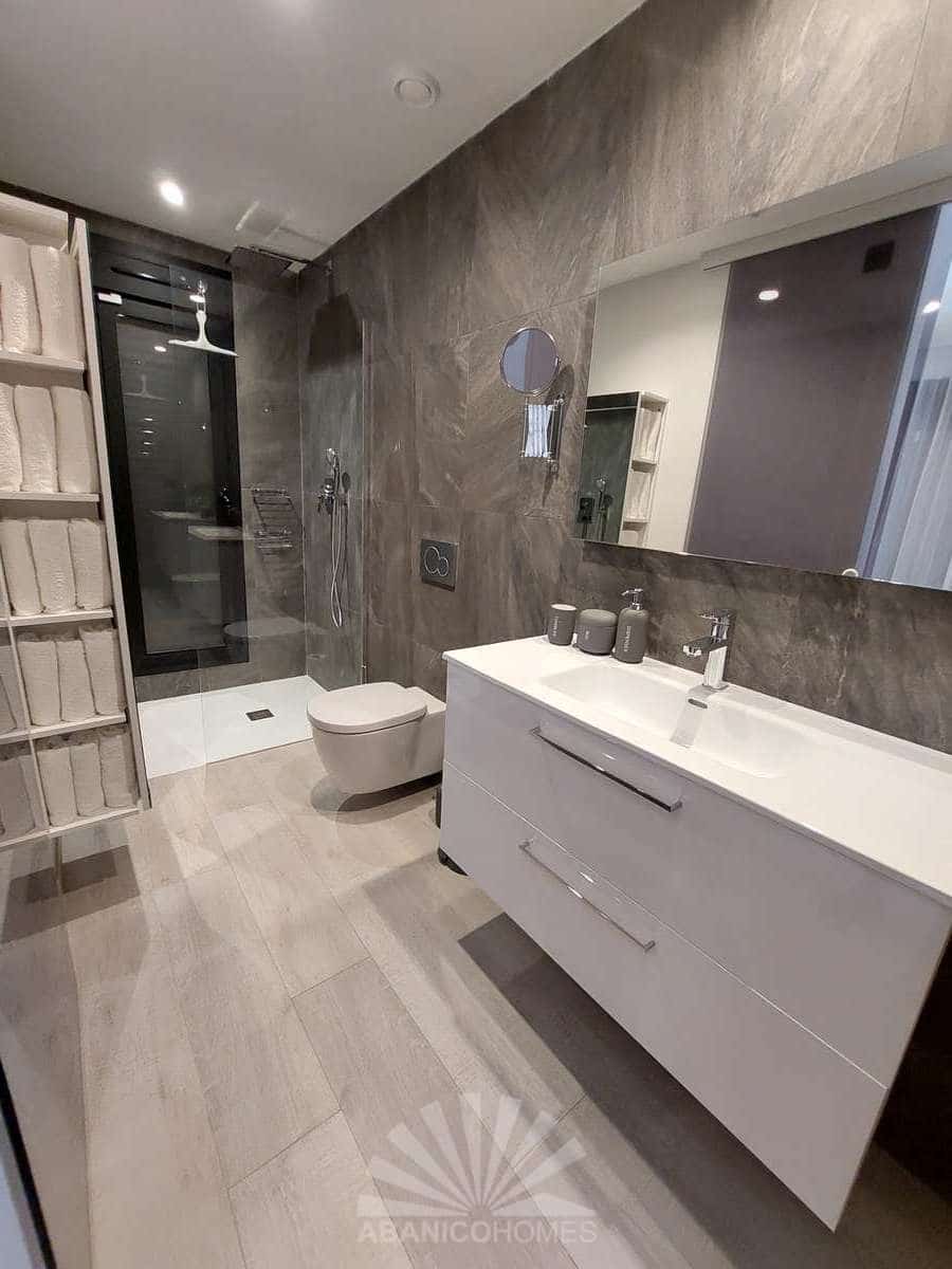 3 soveværelse Byhus til leje i Finestrat med swimmingpool garage - € 3.000 (Ref: 8746401)