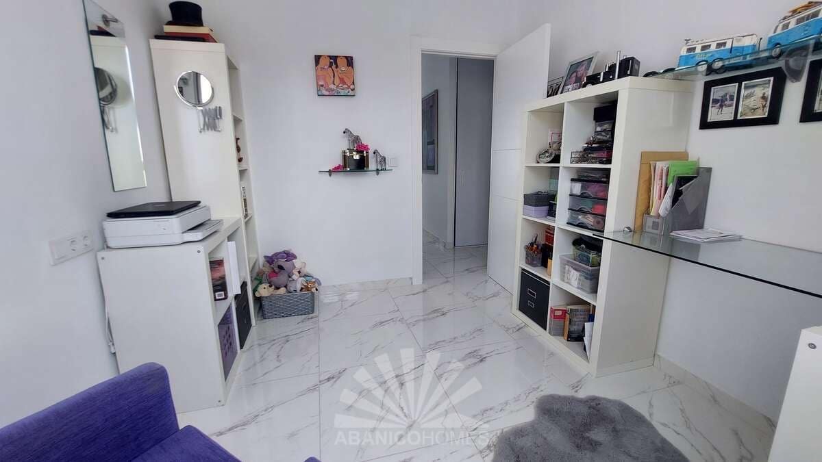 2 makuuhuone Huvila myytävänä paikassa Polop mukana uima-altaan 
autotalli - 530 000 € (Ref: 9177162)