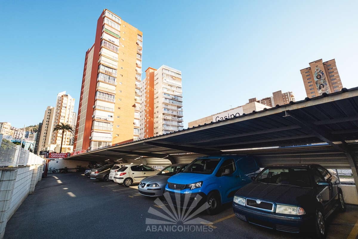 2 camera da letto Appartamento da affittare in Benidorm con piscina garage - 1.500 € (Rif: 9816811)