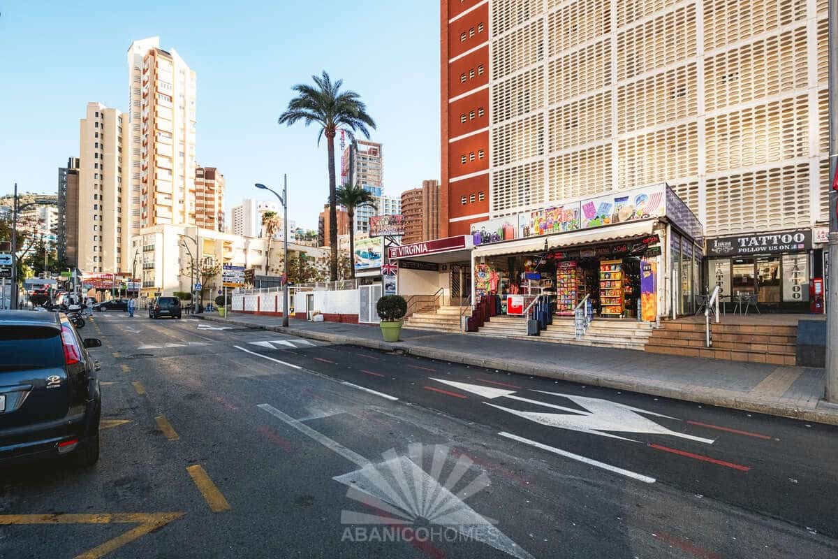 2 camera da letto Appartamento da affittare in Benidorm con piscina garage - 1.500 € (Rif: 9816811)