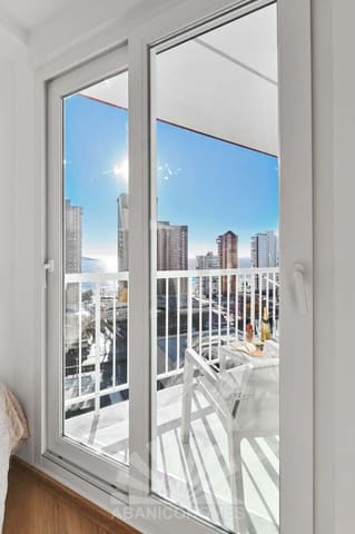 Apartamento de 2 habitaciones en Rincón de Loix, Benidorm en alquiler con piscina garaje - 2.500 € (Ref: 9816811)