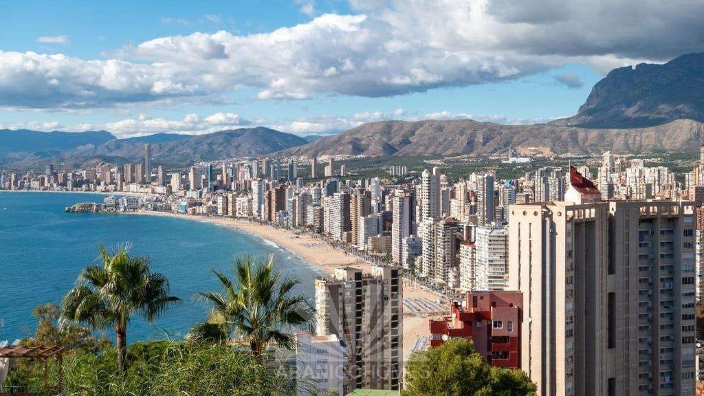 2 camera da letto Appartamento da affittare in Benidorm con piscina garage - 4.000 € (Rif: 9816812)