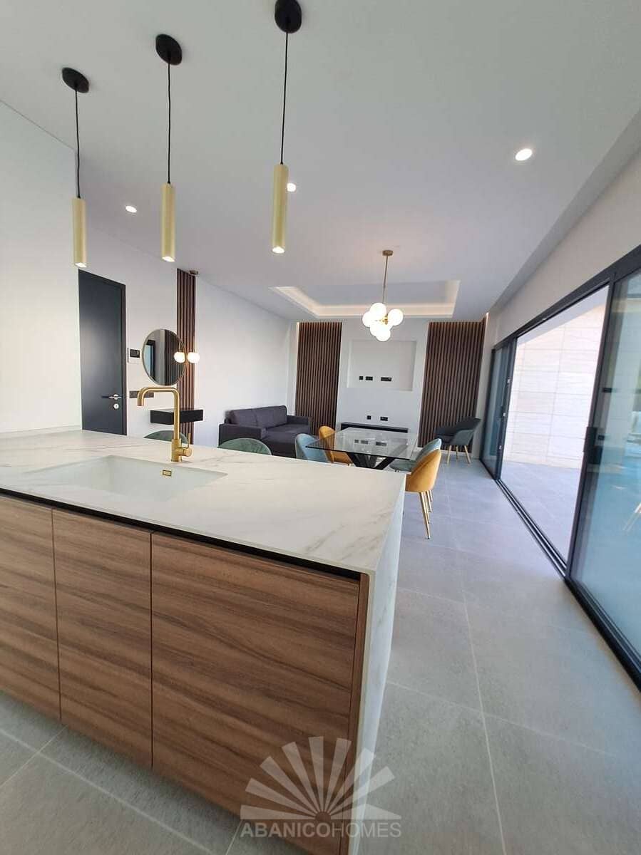 3 bedroom Villa for sale in Polop with pool - € 549,000 (Ref: 9819761)