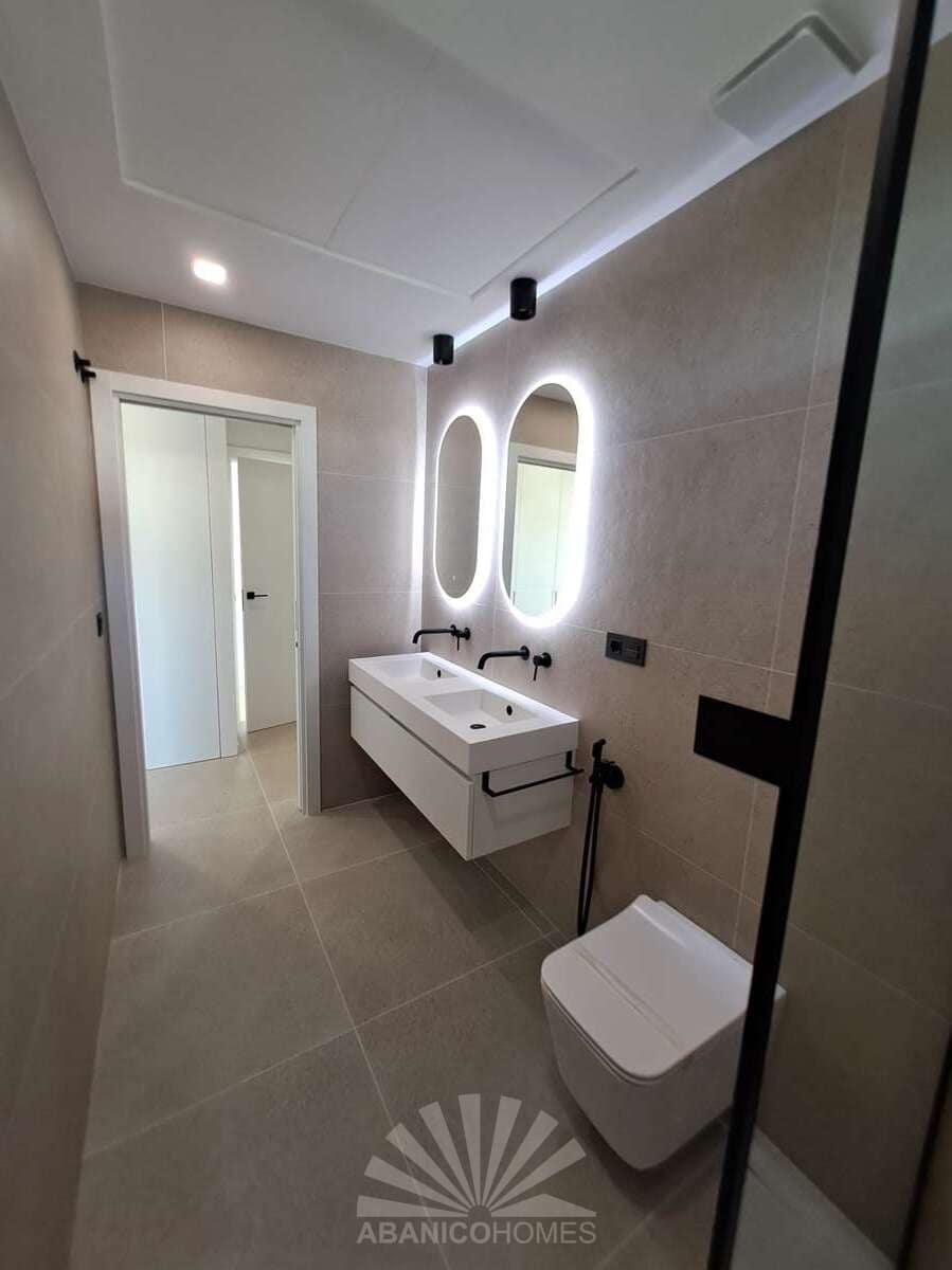 3 bedroom Villa for sale in Polop with pool - € 549,000 (Ref: 9819761)