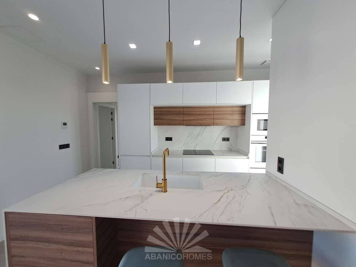 3 bedroom Villa for sale in Polop with pool - € 549,000 (Ref: 9819761)