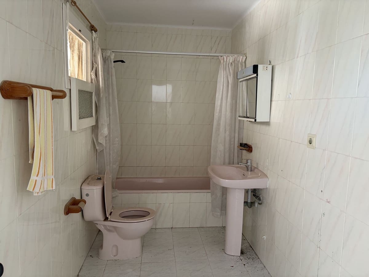 5 quarto Moradia para venda em Nerja com piscina garagem - 380 000 € (Ref: 10161867)