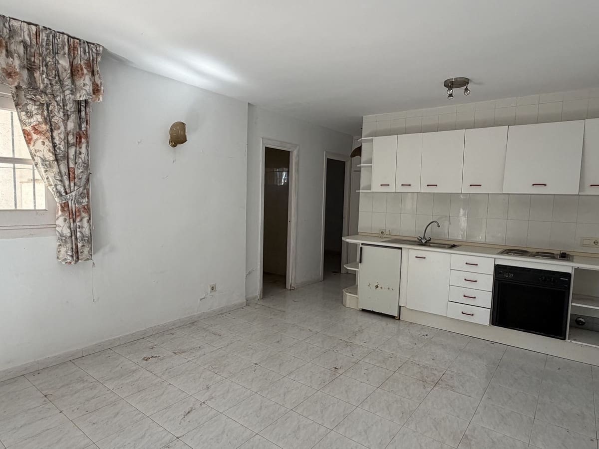 5 quarto Moradia para venda em Nerja com piscina garagem - 380 000 € (Ref: 10161867)