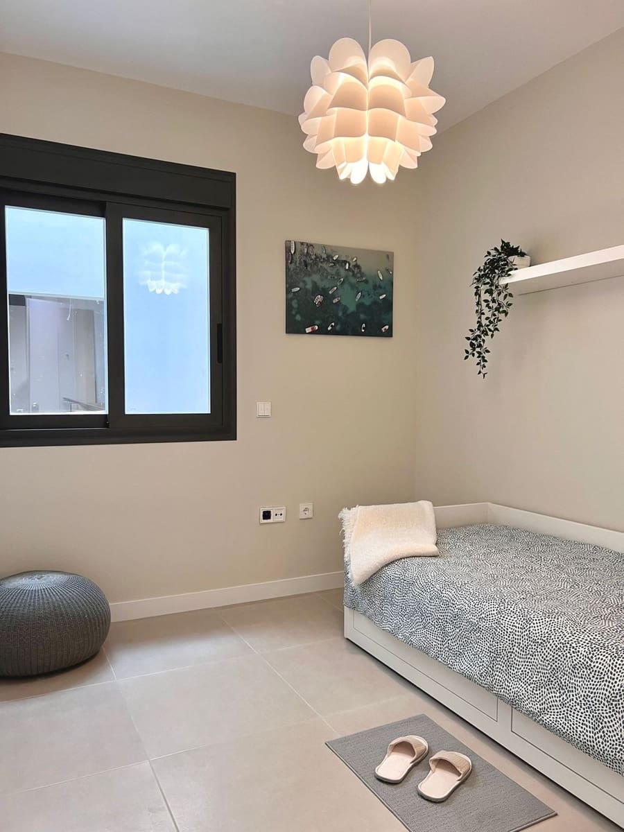 2 soverom Leilighet til salgs i Torre del Mar med svømmebasseng garasje - € 272 800 (Ref: 6454605)