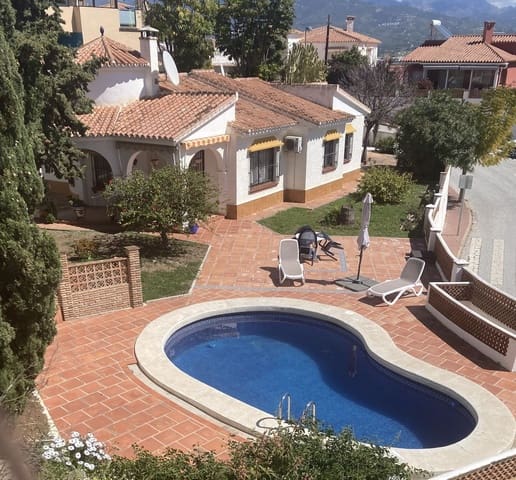 3 sovrum Villa till salu i Almayate, Vélez-Málaga med pool garage - 439 000 € (Ref: 8913503)