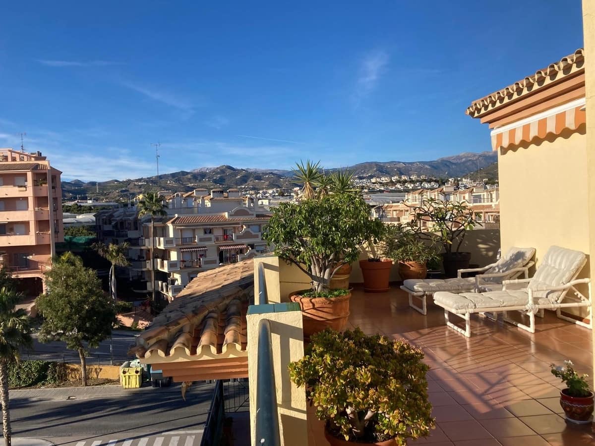 2 chambre Penthouse à vendre à Torrox-Costa avec garage - 425 000 € (Ref: 9534913)