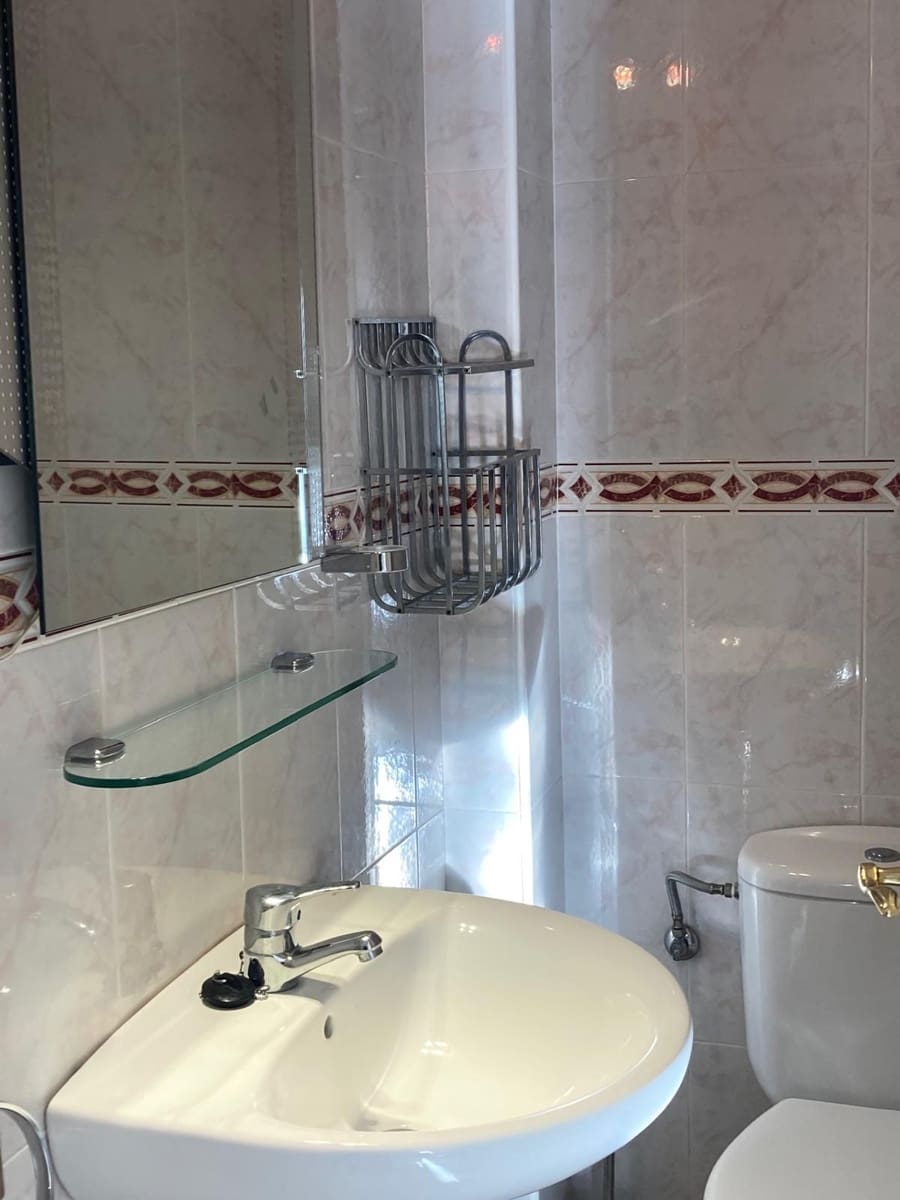 2 bedroom Penthouse for sale in Torrox-Costa with garage - € 425,000 (Ref: 9534913)