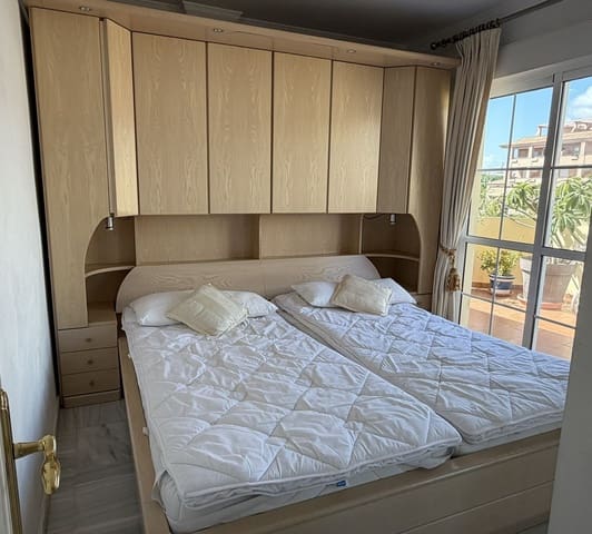 2 soverom Penthouse til salgs i El Peñoncillo, Torrox med garasje - € 425 000 (Ref: 9534913)
