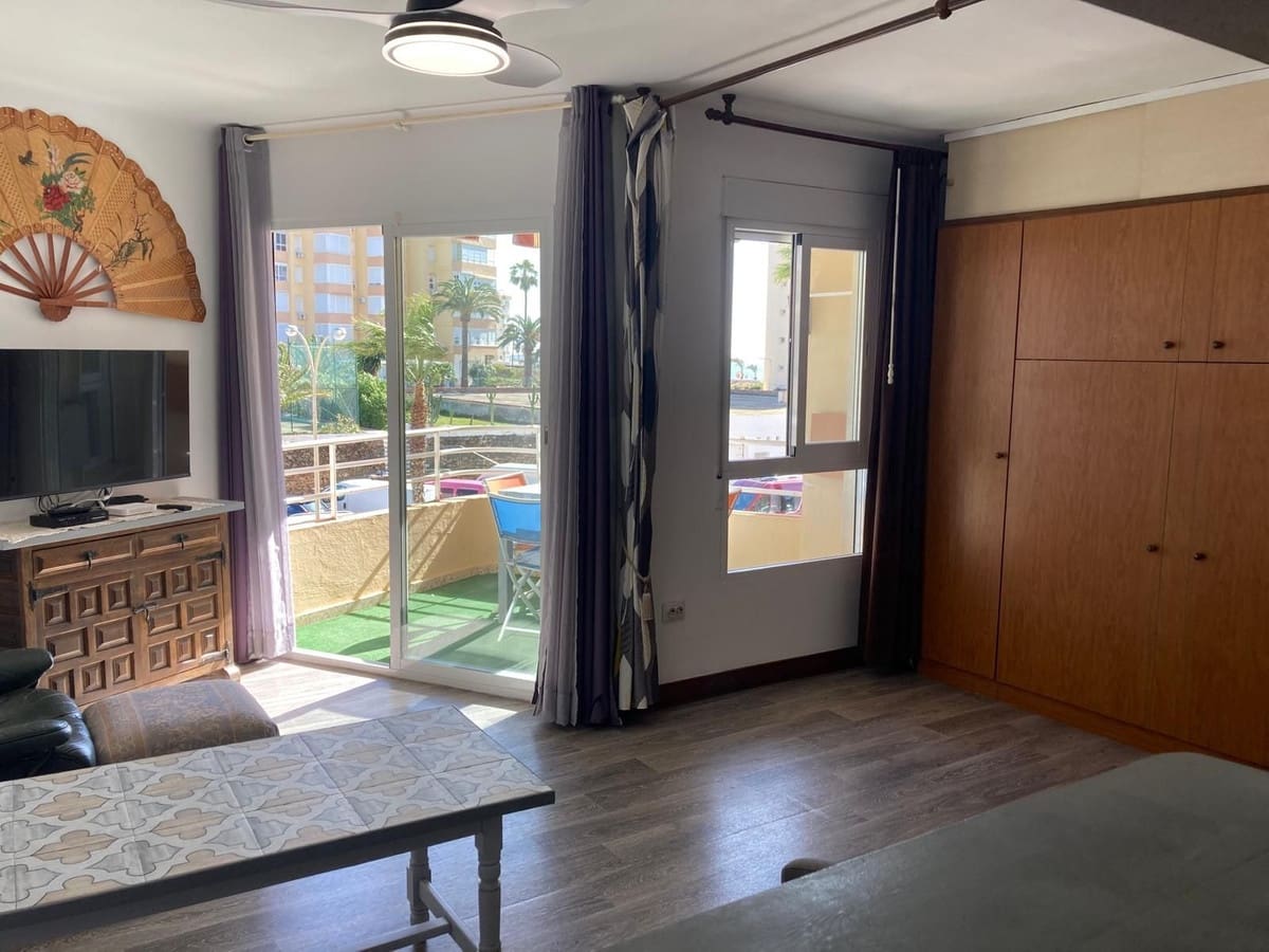 Studio til salg i Torrox-Costa med swimmingpool - € 170.000 (Ref: 9541948)