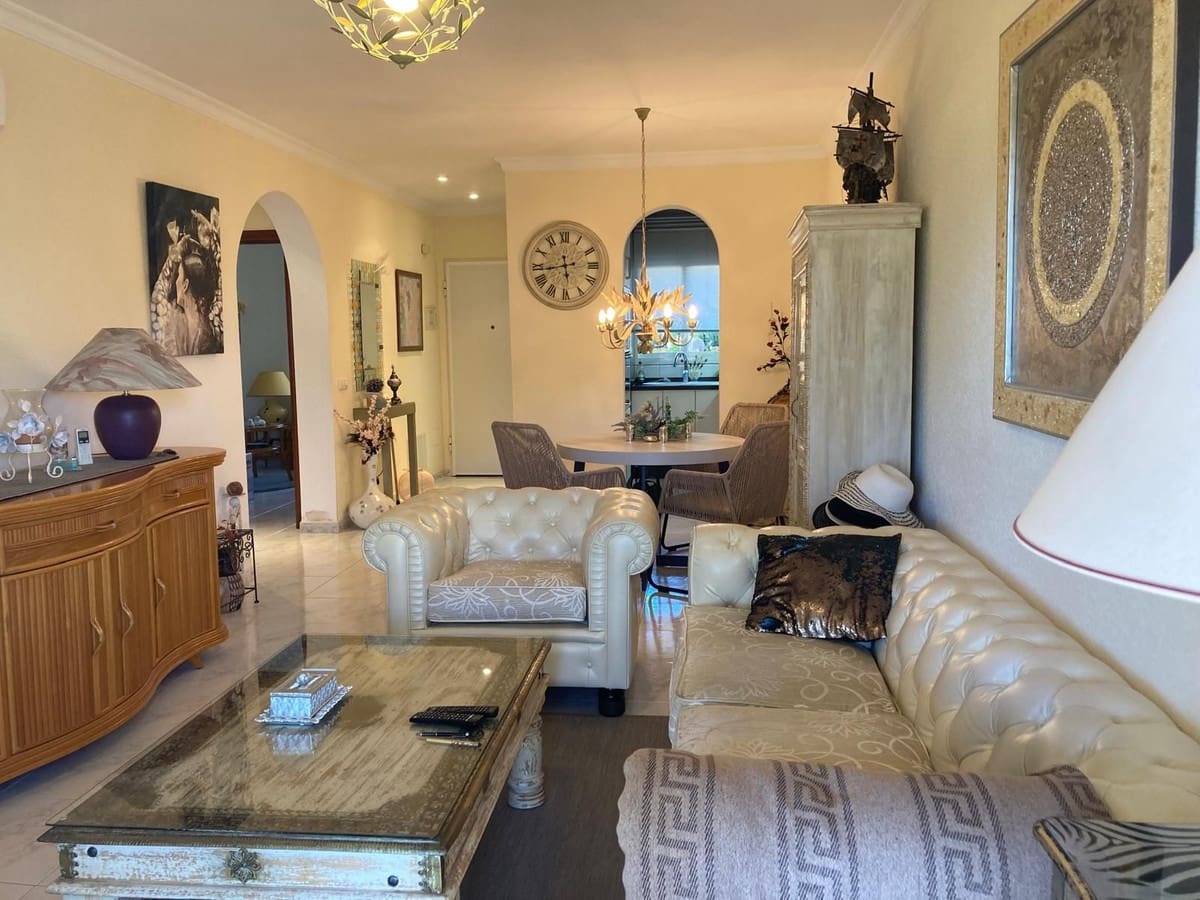 Pareado de 2 habitaciones en Torrox-Costa en venta con piscina garaje - 340.000 € (Ref: 9640674)