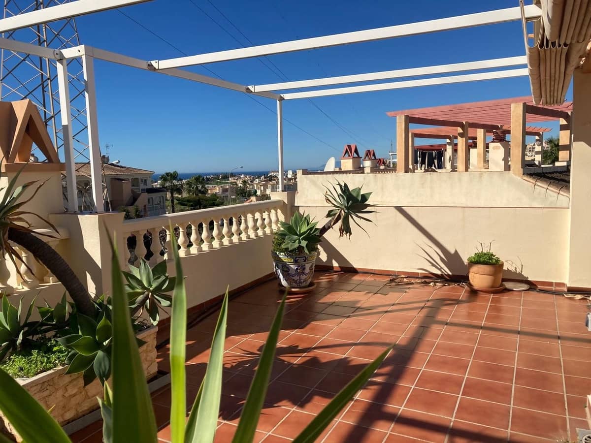 Pareado de 2 habitaciones en Torrox-Costa en venta con piscina garaje - 340.000 € (Ref: 9640674)