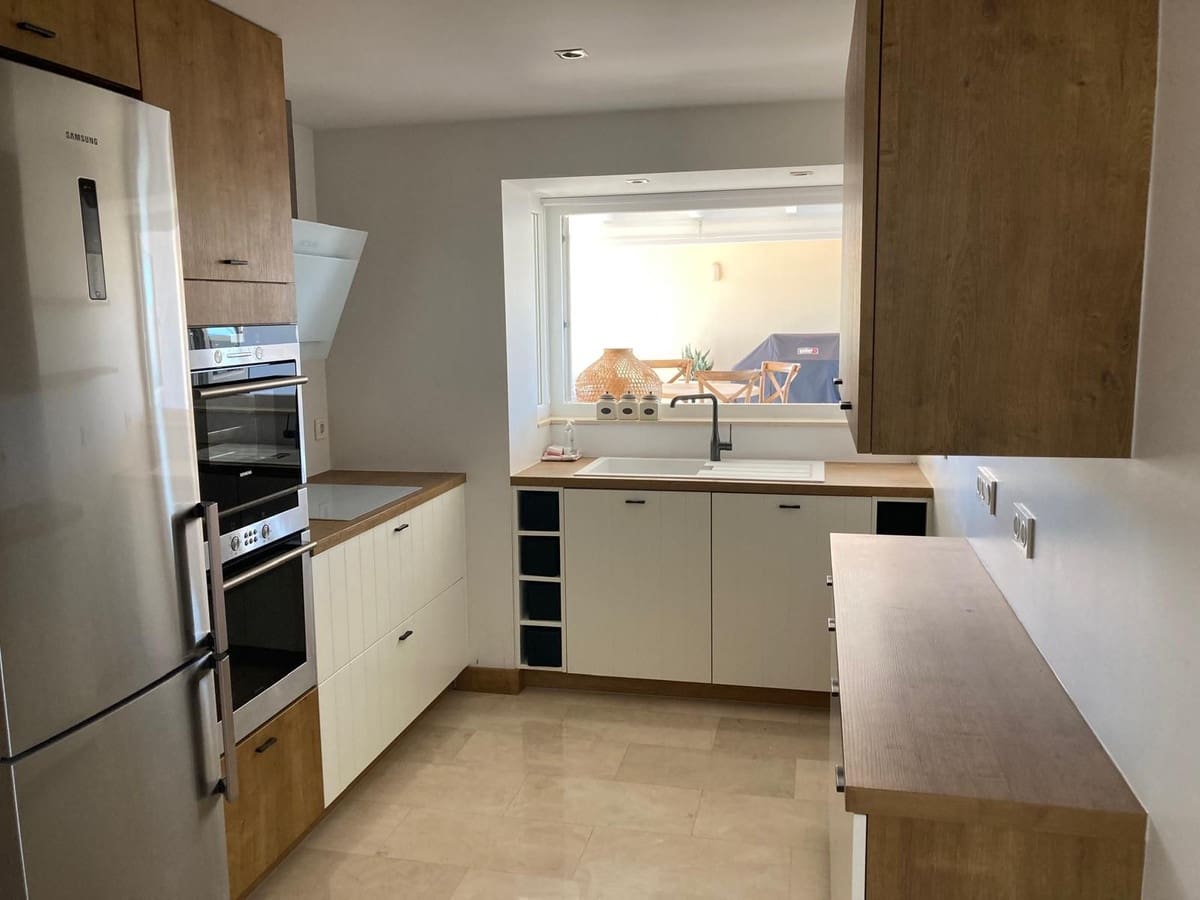 2 bedroom Penthouse for sale in Caleta de Velez with pool garage - € 485,000 (Ref: 9782200)