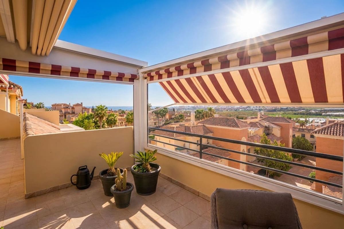 2 slaapkamer Penthouse te koop in Caleta de Velez met zwembad garage - € 485.000 (Ref: 9782200)