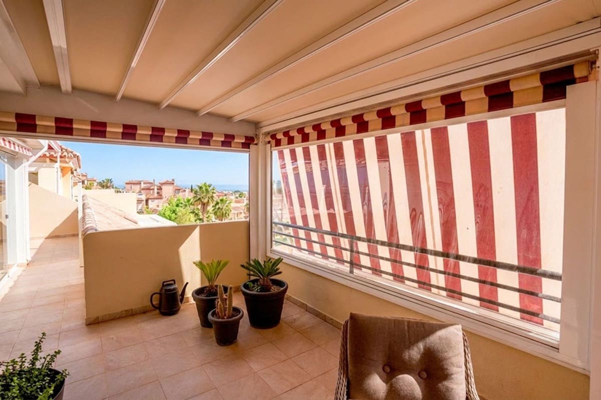 2 slaapkamer Penthouse te koop in Caleta de Velez met zwembad garage - € 485.000 (Ref: 9782200)