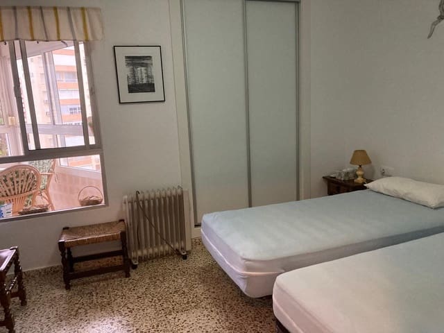 1 slaapkamer Appartement te koop in Centro Internacional, Torrox met zwembad - € 235.000 (Ref: 9787485)