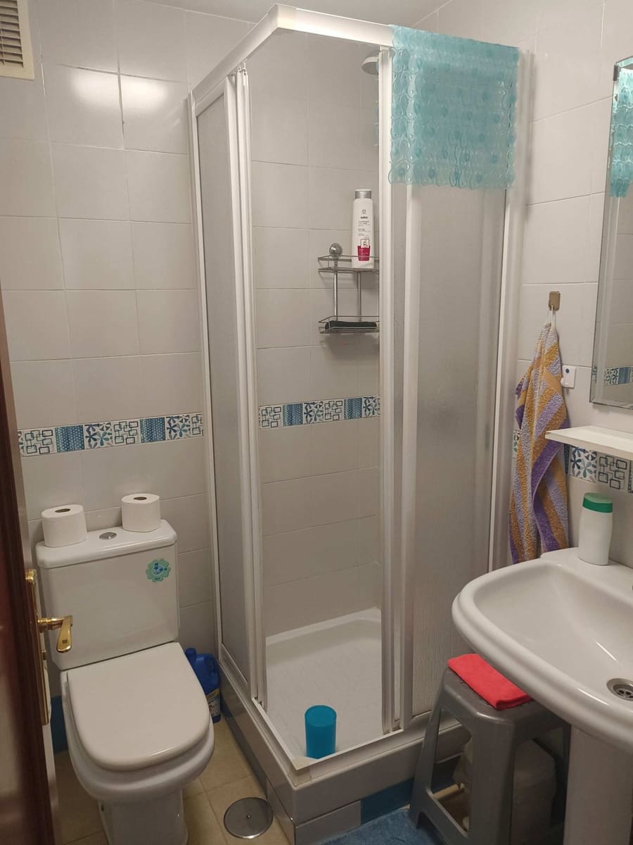2 Zimmer Strandapartment zu verkaufen in Torrox-Costa mit Pool Garage - 305.000 € (Ref: 9807358)