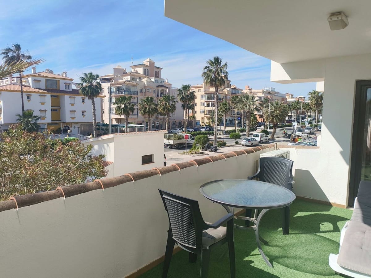 2 Zimmer Strandapartment zu verkaufen in Torrox-Costa mit Pool Garage - 305.000 € (Ref: 9807358)