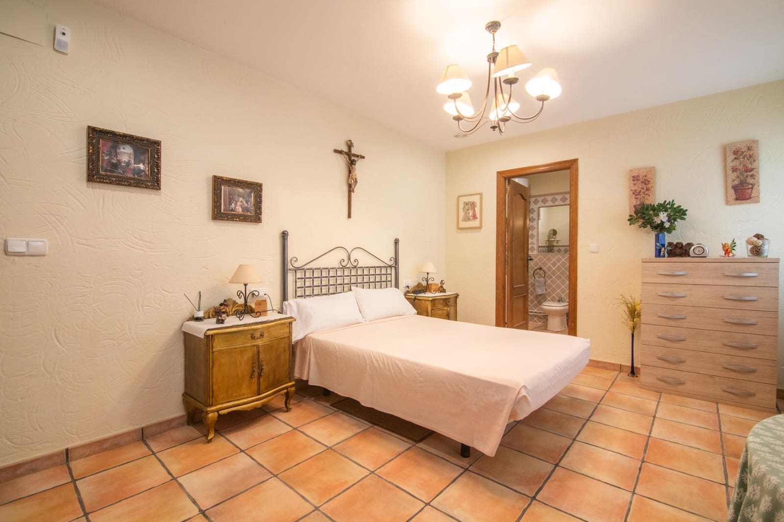 5 bedroom Villa for sale in Elche / Elx with pool - € 785,000 (Ref: 10006365)