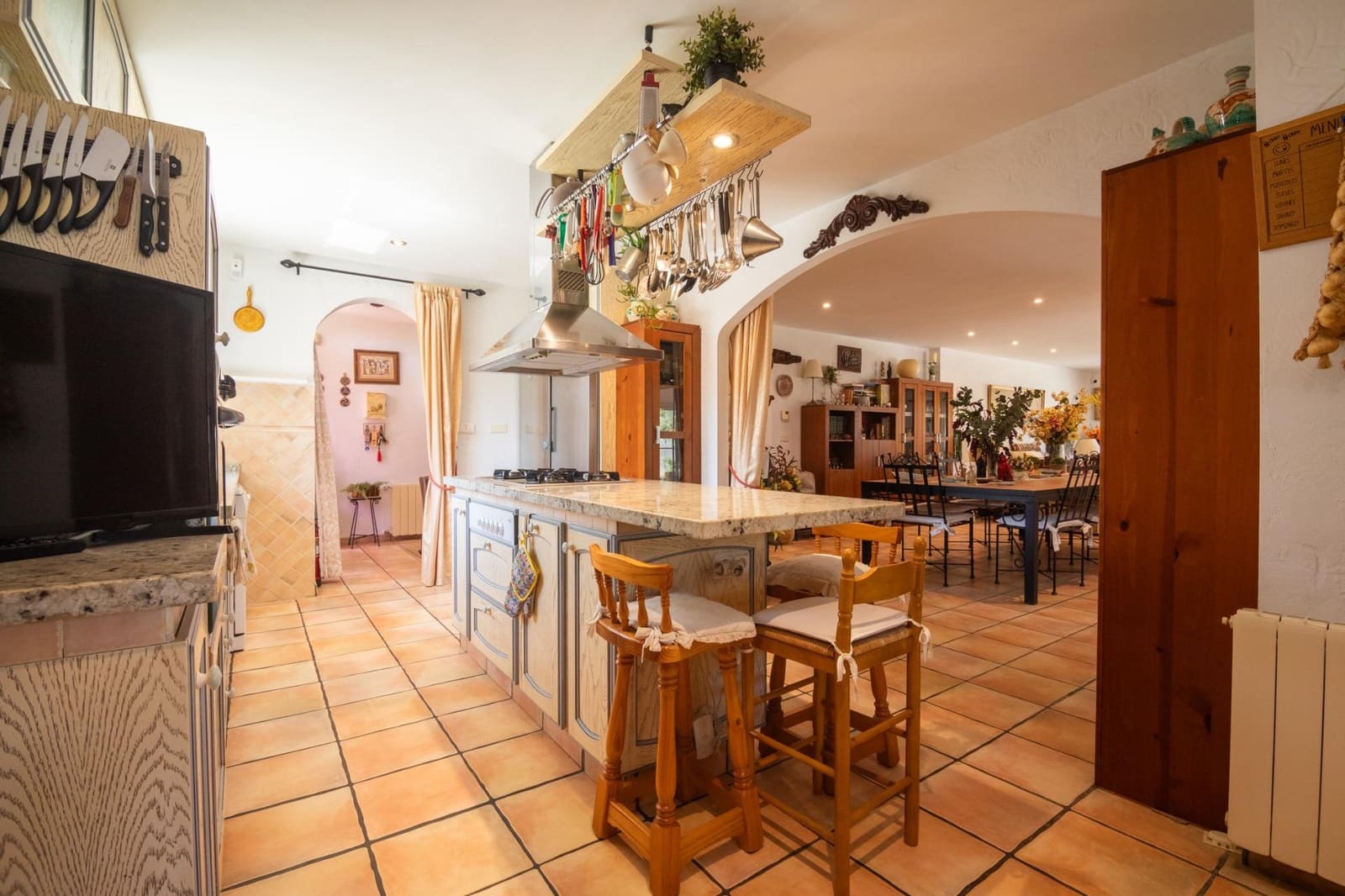 5 bedroom Villa for sale in Elche / Elx with pool - € 785,000 (Ref: 10006365)
